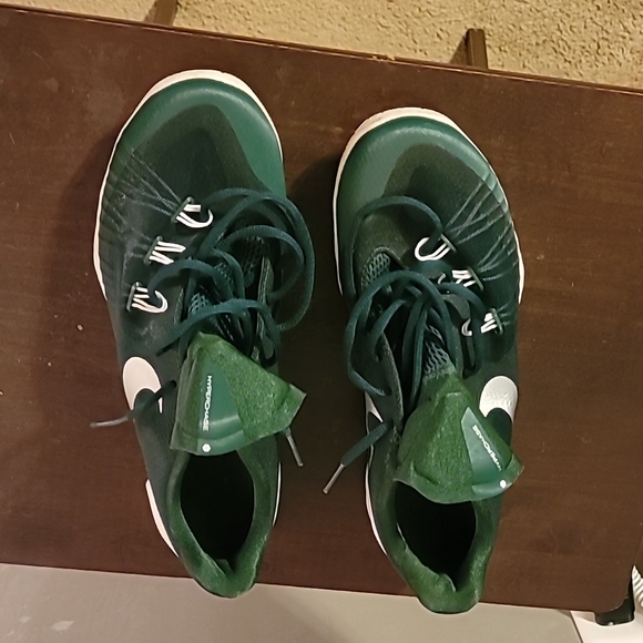 Nike Hyperchase - Picture 4 of 5